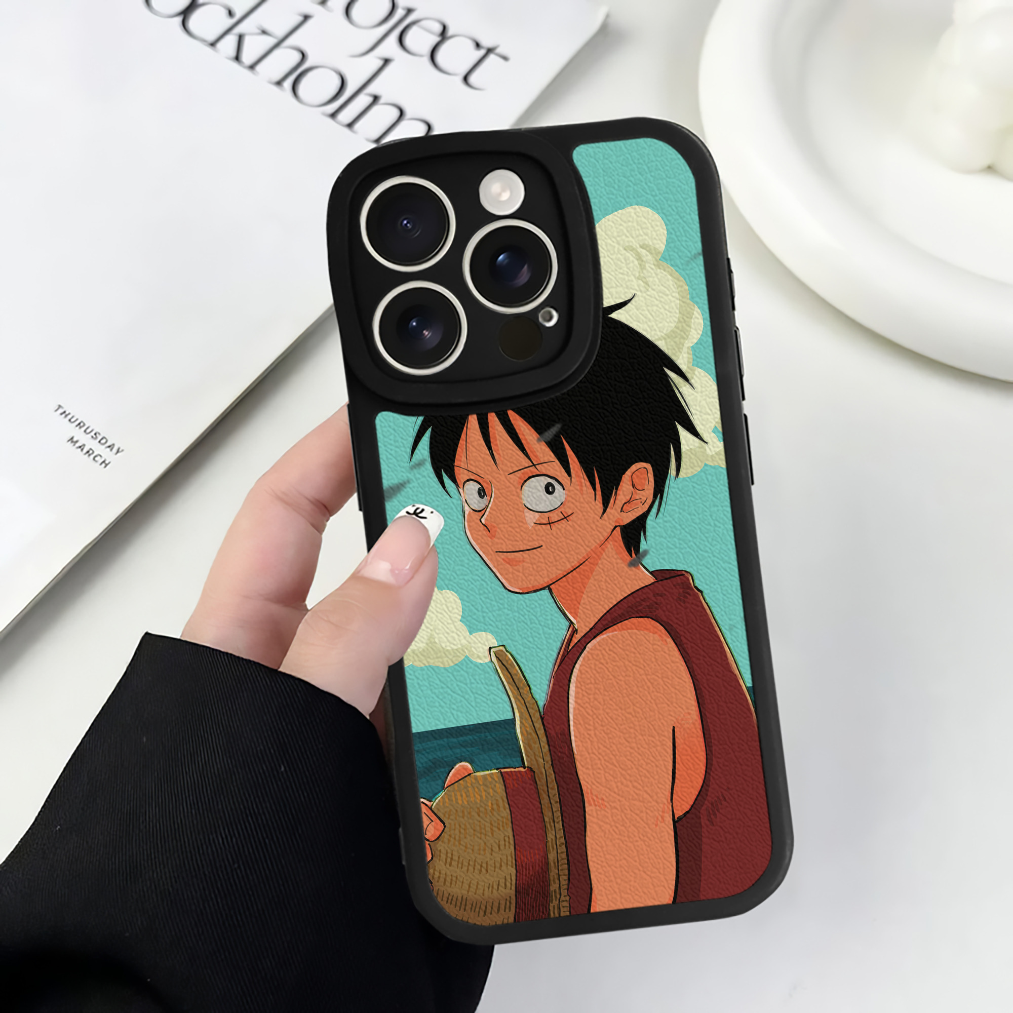 （画像用） ワンピース ONE PIECE 【iPhone 16シリーズ対応】シリコンスマホケース（レザー調） 材質：シリコン